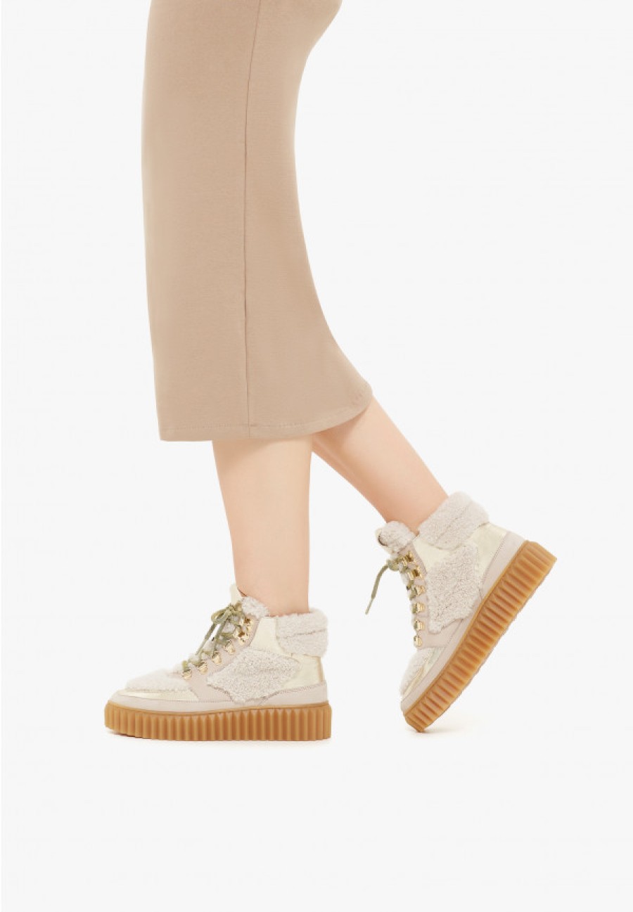 Woman Voile Blanche | Eva Hike - Leather And Shearling Sneakers - Cream - Shoes - Woman