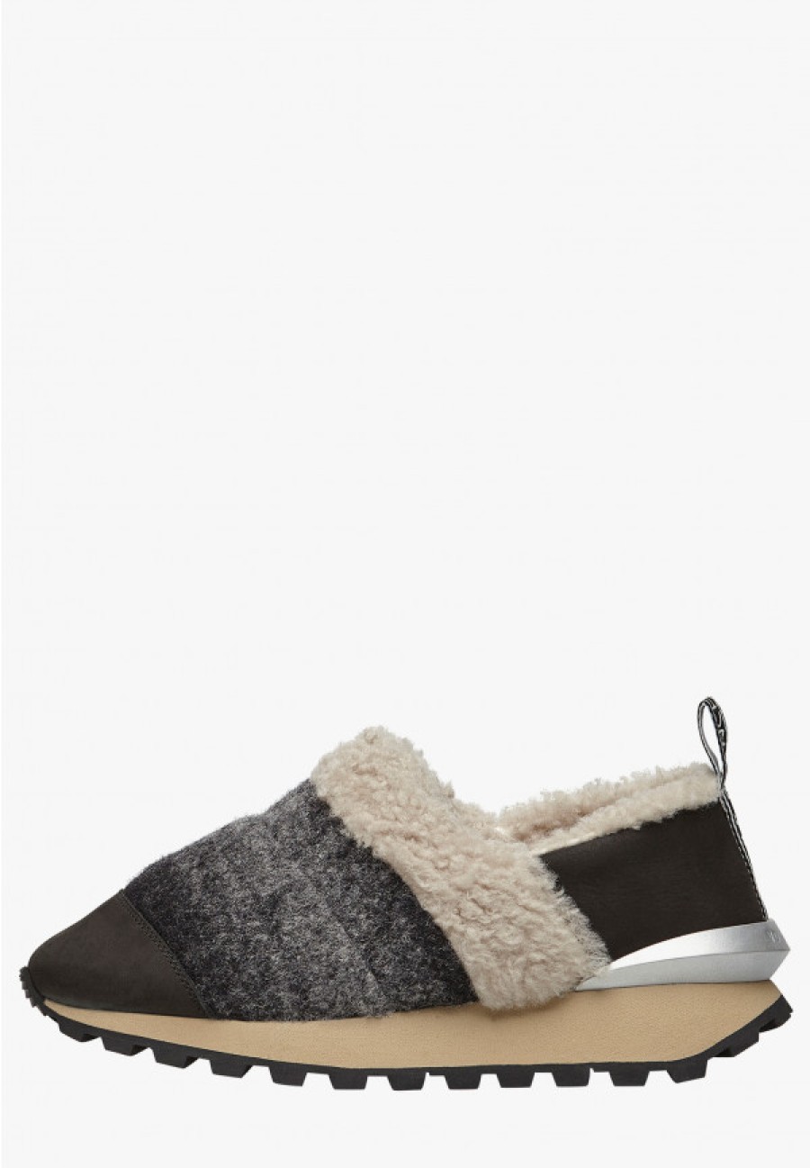 Woman Voile Blanche | Qwark Slip Fur Woman - Suede And Wool Sneakers - Black - Shoes - Woman