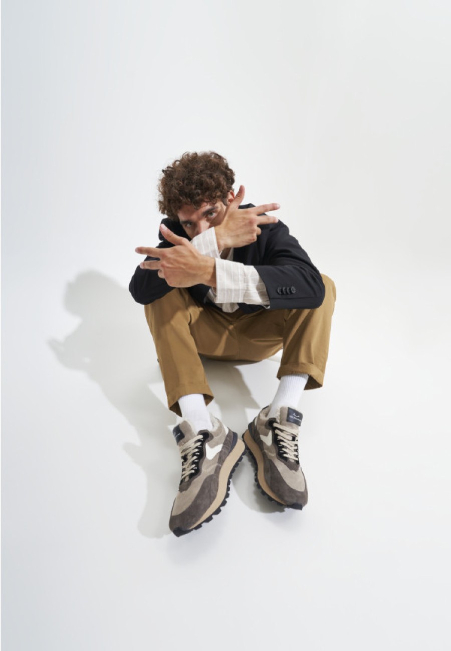 Man Voile Blanche | Qwark Hype Fur Man - Suede And Fabric Sneakers - Dove Grey - Shoes - Man